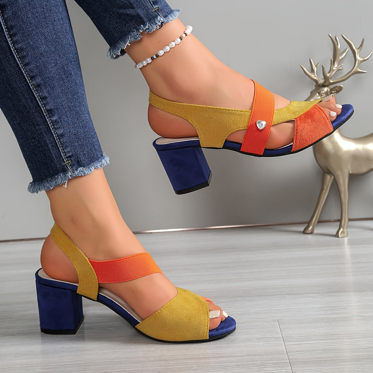 Elyvora - Dames orthopedische sandalen met gekleurde blokhak en kruislings banden