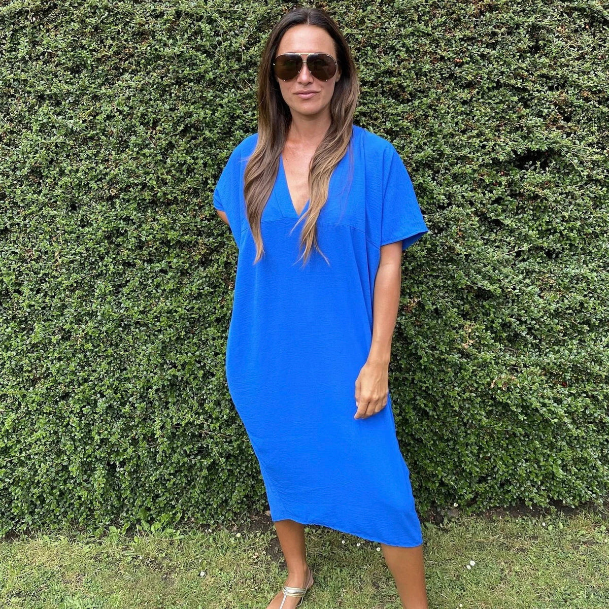 Dorelia - Elegante en chique jurk met V-hals